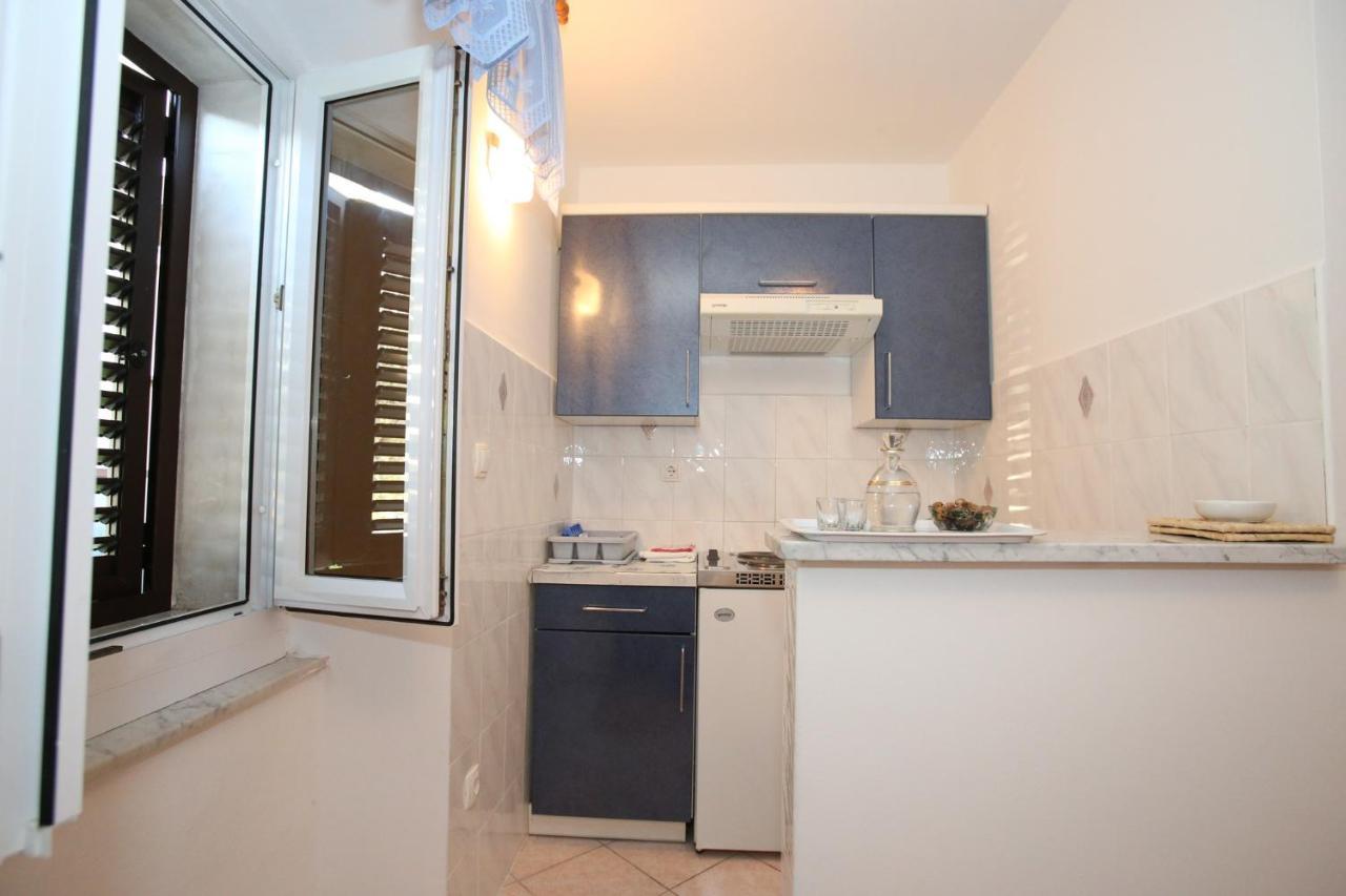 Apartments Marin With Sea View Baška Екстериор снимка